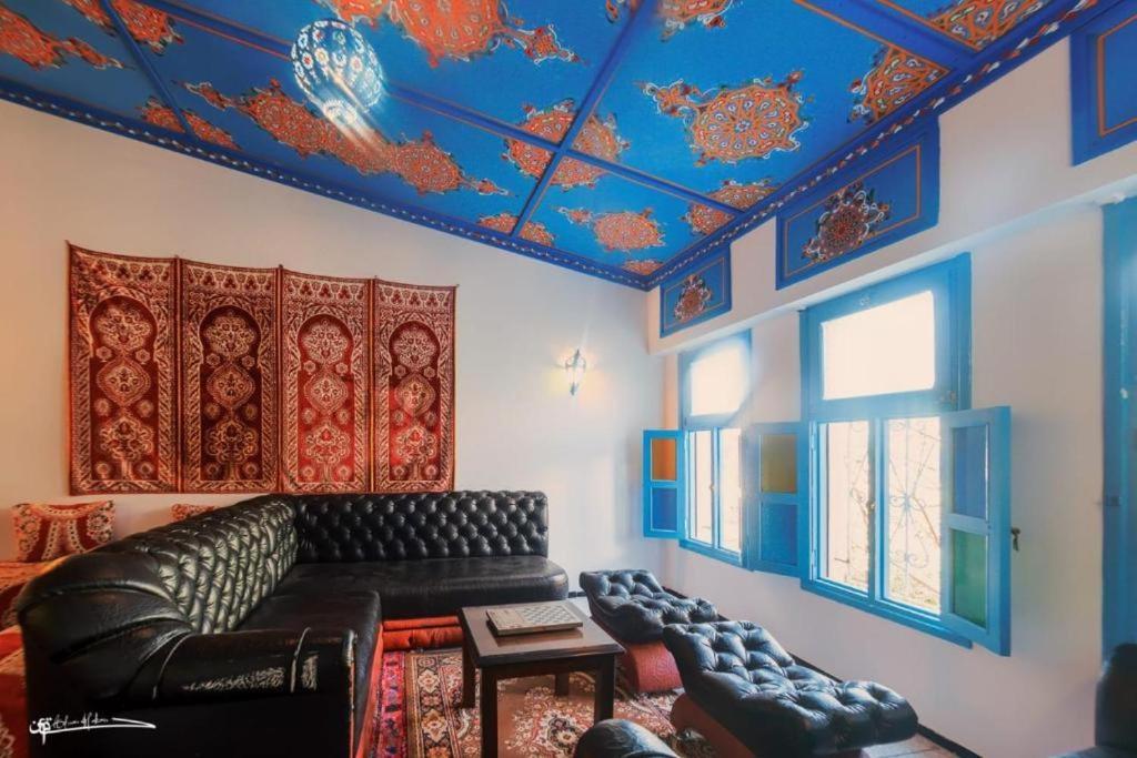 Casa Plasa Grande Šafšawán Exteriér fotografie