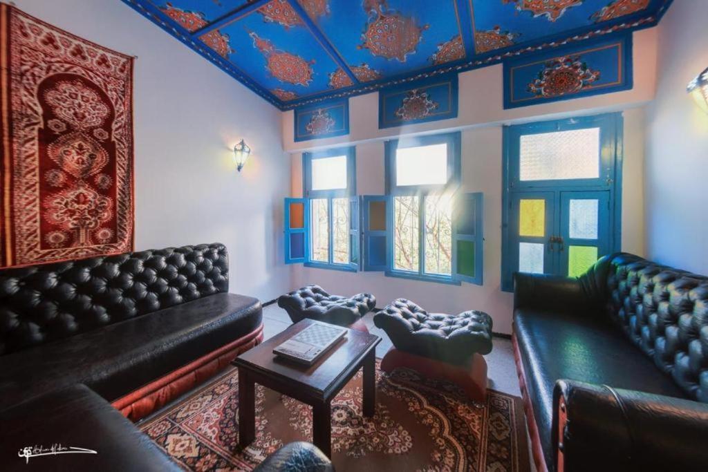 Casa Plasa Grande Šafšawán Exteriér fotografie