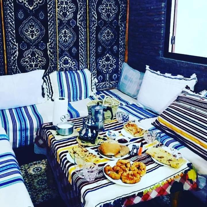 Casa Plasa Grande Šafšawán Exteriér fotografie